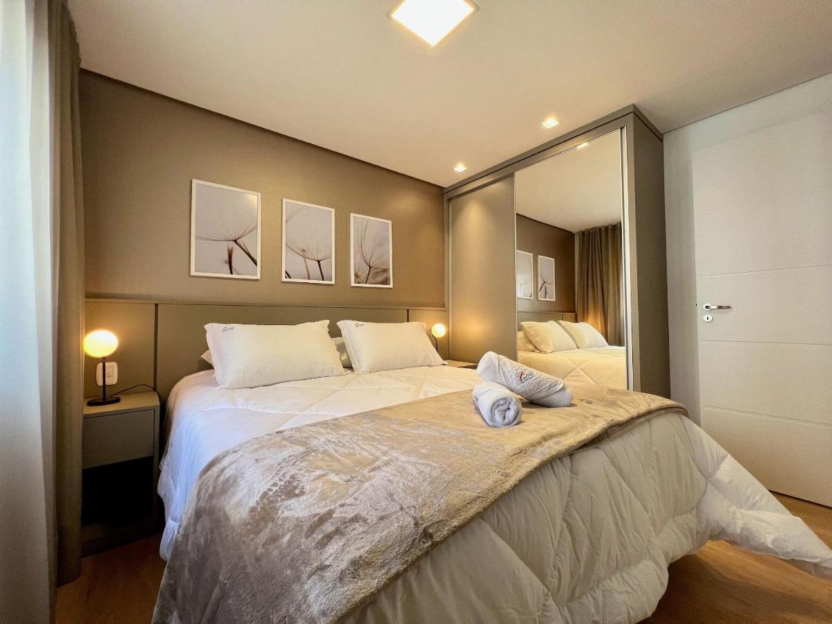 Apartamentos Solar Da Garibaldi Centro By Achei Грамаду Екстериор снимка